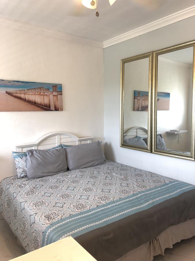 The Oasis Retreat Apartment Nassau Bagian luar foto